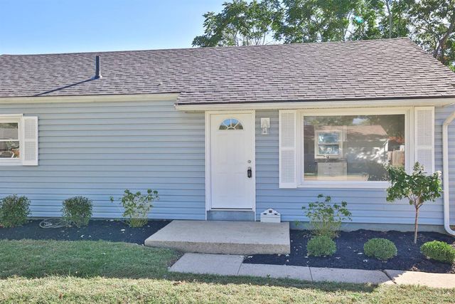 25 Cherokee Drive, St Clair Twp, OH 45013