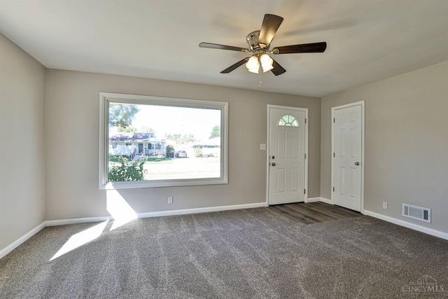 25 Cherokee Drive, St Clair Twp, OH 45013