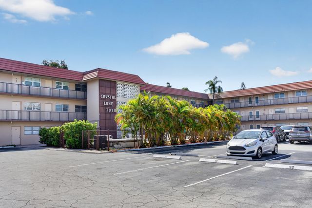3930 Crystal Lake Drive 209, Deerfield Beach, FL 33064