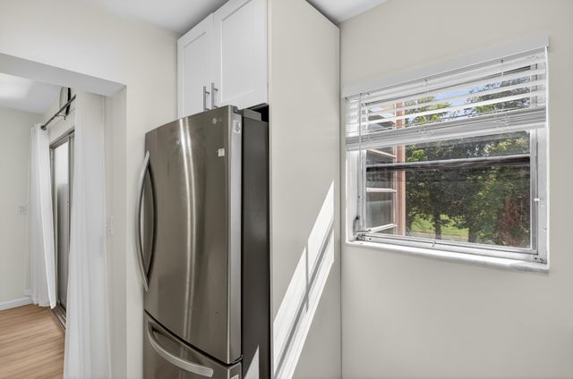 3930 Crystal Lake Drive 209, Deerfield Beach, FL 33064