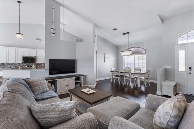 20 MOODY DRIVE, Palm Coast, FL 32137