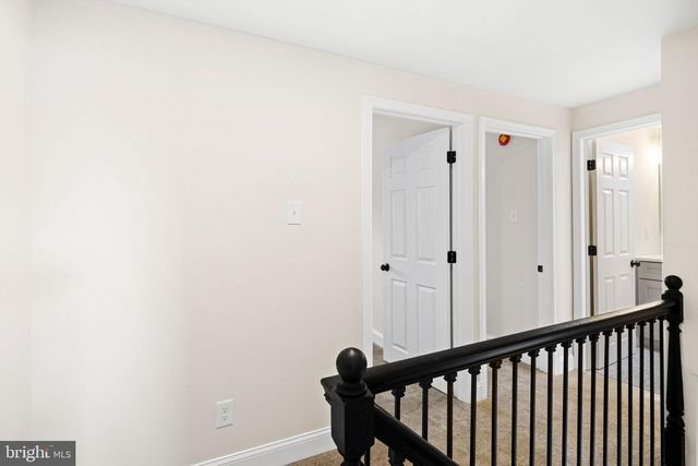 3609 ESSEX LN, Philadelphia, PA 19114