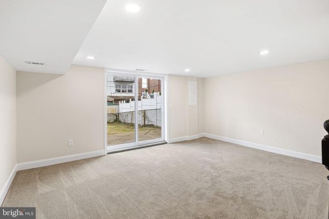 3609 ESSEX LN, Philadelphia, PA 19114