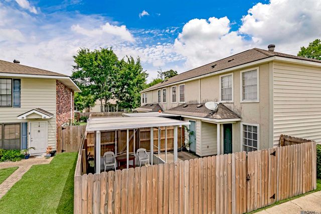 522 S Flannery Rd Apt A, Baton Rouge, LA 70815