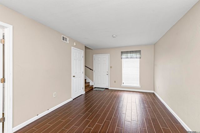 522 S Flannery Rd Apt A, Baton Rouge, LA 70815