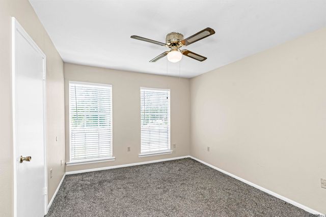 522 S Flannery Rd Apt A, Baton Rouge, LA 70815