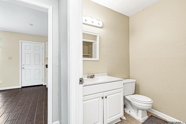 522 S Flannery Rd Apt A, Baton Rouge, LA 70815