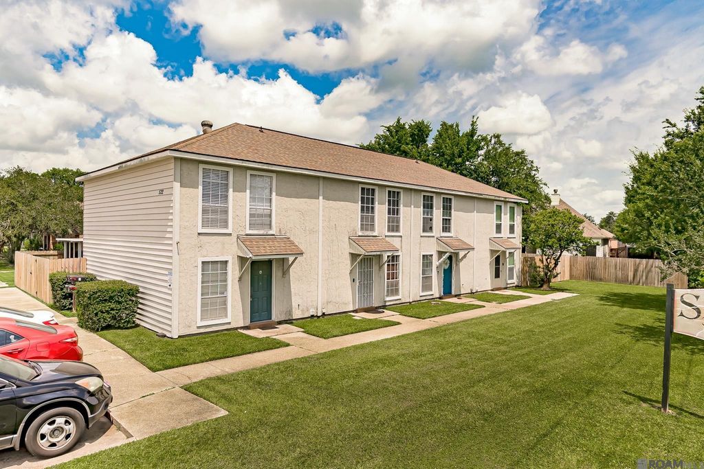 522 S Flannery Rd Apt A, Baton Rouge, LA 70815
