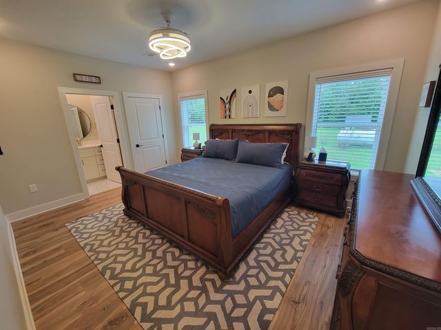 10 Blackfork, Greenbrier, AR 72058