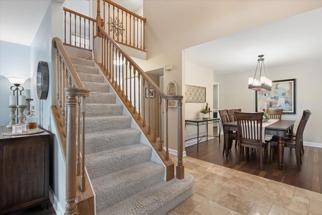 789 Warwick Lane, Lake Zurich, IL 60047