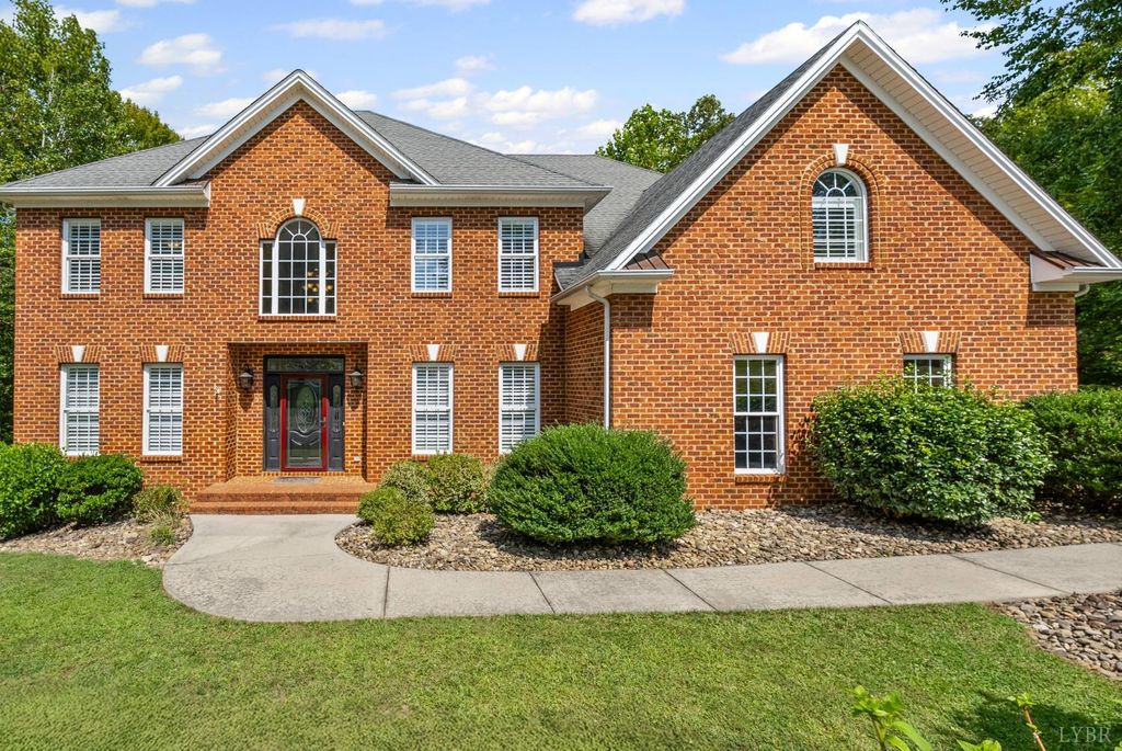 105 Raven Stone Court, Lynchburg, VA 24503