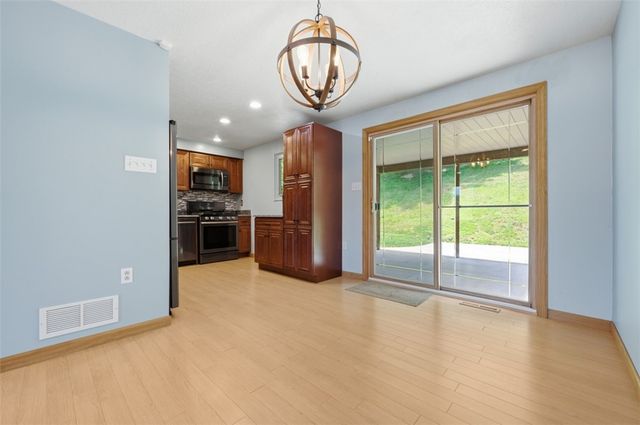 18 Kohleen Drive, Robinson Twp, PA 15136