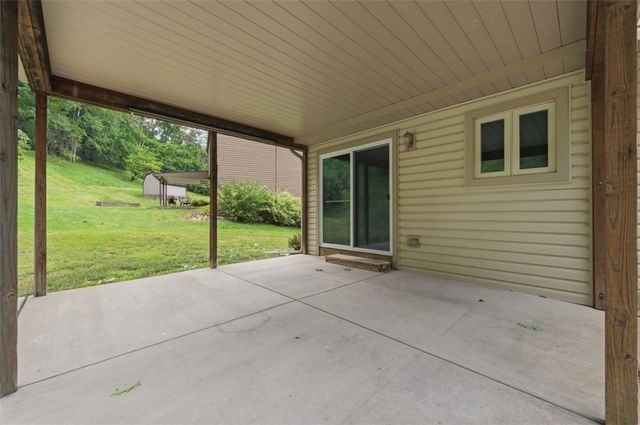 18 Kohleen Drive, Robinson Twp, PA 15136