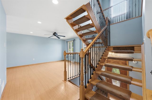 18 Kohleen Drive, Robinson Twp, PA 15136