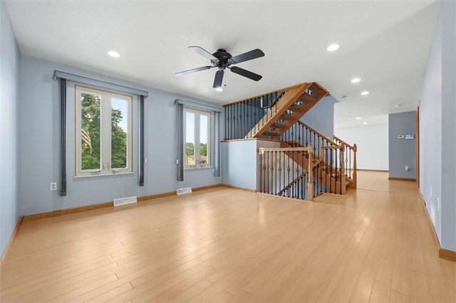 18 Kohleen Drive, Robinson Twp, PA 15136