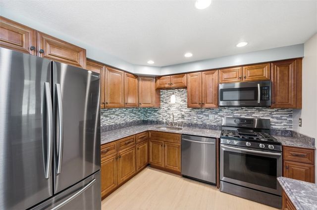18 Kohleen Drive, Robinson Twp, PA 15136