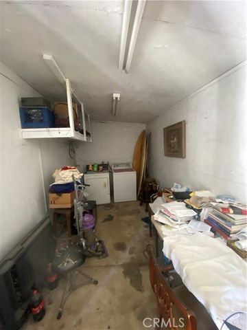 1003 W Heald Avenue, Lake Elsinore, CA 92530