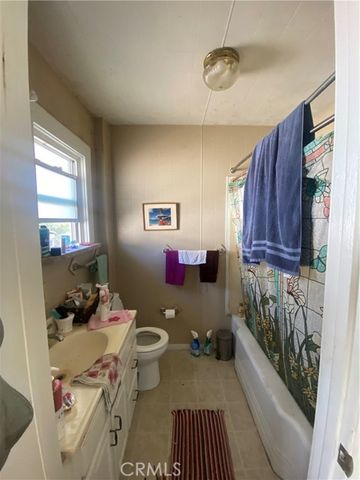 1003 W Heald Avenue, Lake Elsinore, CA 92530