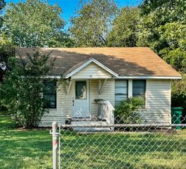 120 N Bermuda Street, Lacy Lakeview, TX 76705