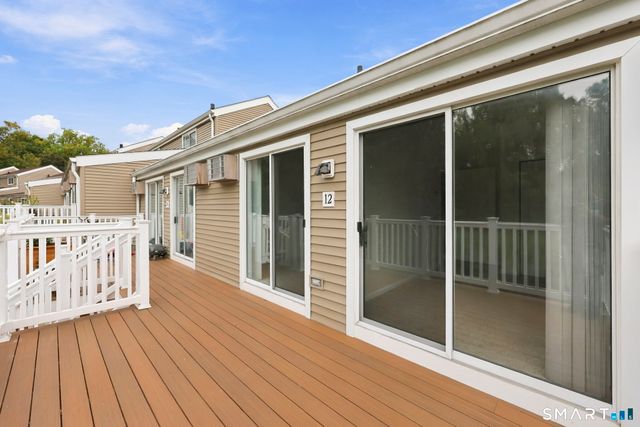 1231 Washington Street 12, Middletown, CT 06457