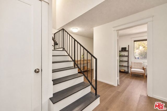 200 S La Fayette Park Place 2, Los Angeles, CA 90057