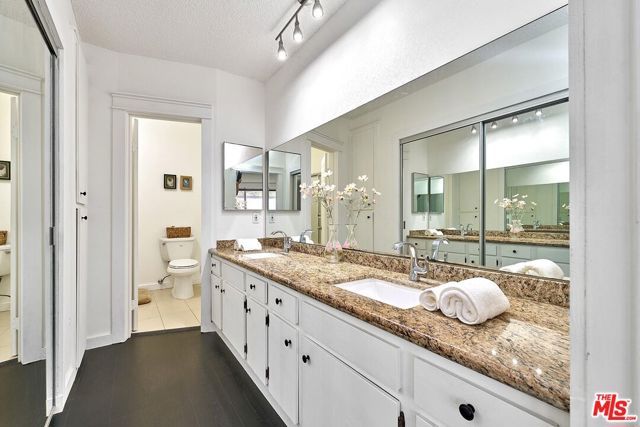 200 S La Fayette Park Place 2, Los Angeles, CA 90057