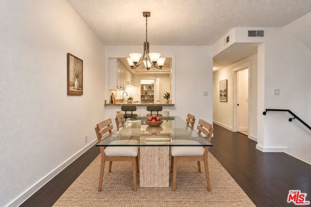 200 S La Fayette Park Place 2, Los Angeles, CA 90057