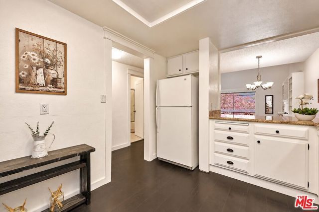 200 S La Fayette Park Place 2, Los Angeles, CA 90057