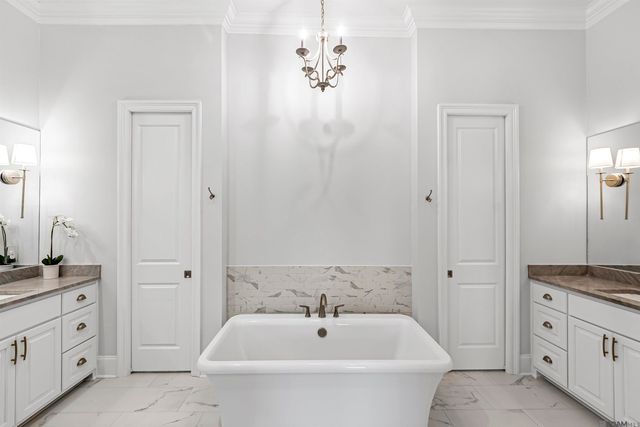 36476 Royal Oak Dr, Prairieville, LA 70769