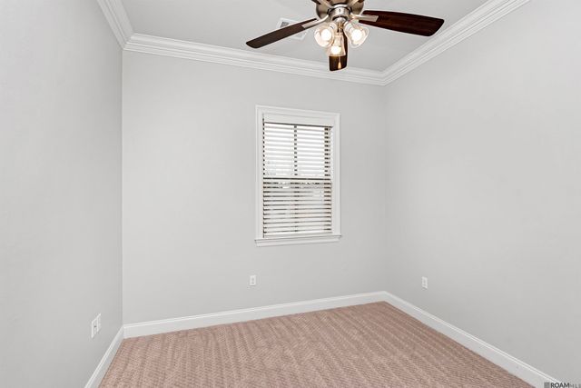 36476 Royal Oak Dr, Prairieville, LA 70769