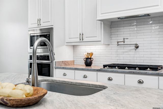 36476 Royal Oak Dr, Prairieville, LA 70769