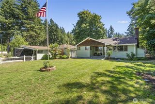 341 E Island Lake Drive, Shelton, WA 98584