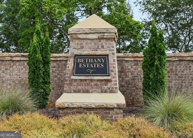 6209 Bridgewood Drive, Buford, GA 30518