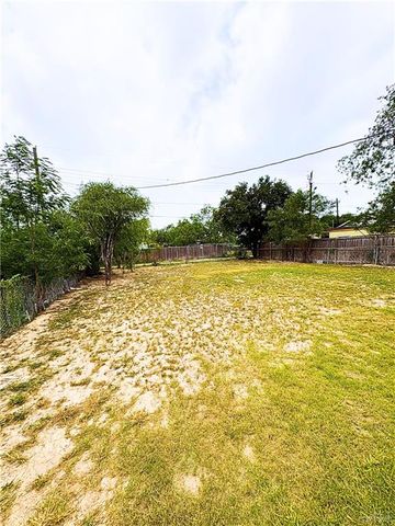 437 S Georgia Avenue, Mercedes, TX 78570