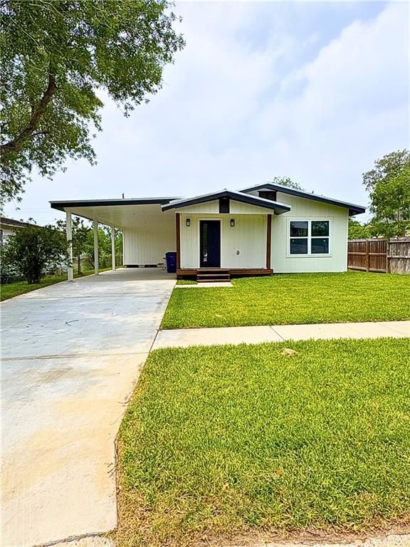 437 S Georgia Avenue, Mercedes, TX 78570