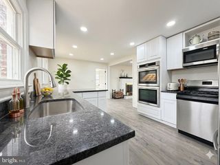 7629 HURON DR, Gainesville, VA 20155