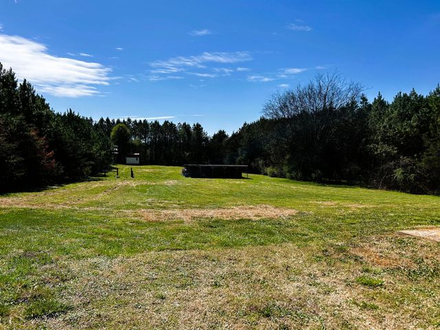 210 County Road 790, Etowah, TN 37331