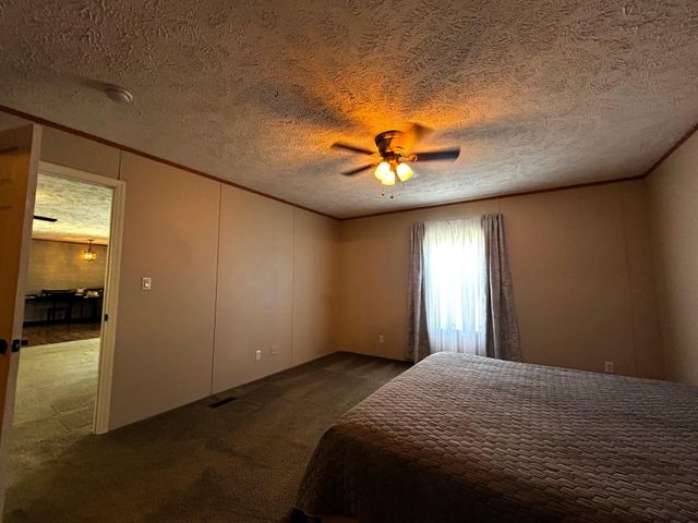 210 County Road 790, Etowah, TN 37331