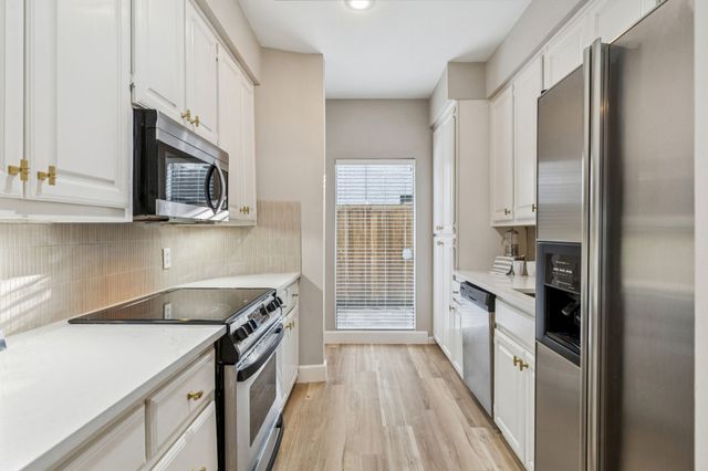 4242 Travis Street 108, Dallas, TX 75205