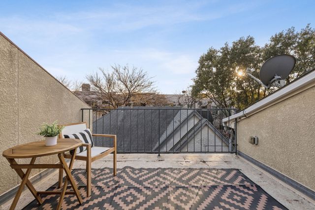 4242 Travis Street 108, Dallas, TX 75205