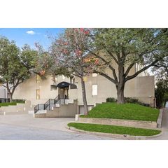 4242 Travis Street 108, Dallas, TX 75205