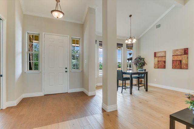 300 Round Rock RD, Wimberley, TX 78676