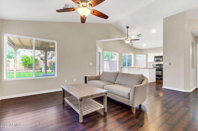 7506 E NAVARRO Avenue, Mesa, AZ 85209