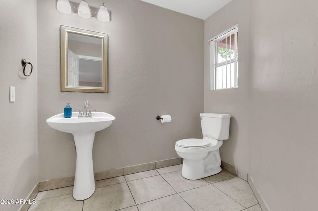 7506 E NAVARRO Avenue, Mesa, AZ 85209