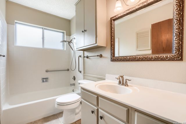 5018 Sierra Madre, San Antonio, TX 78233