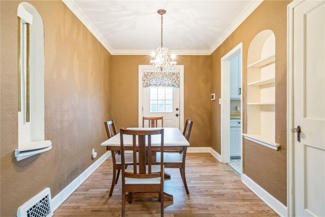 2602 E Avenue NE, Cedar Rapids, IA 52402