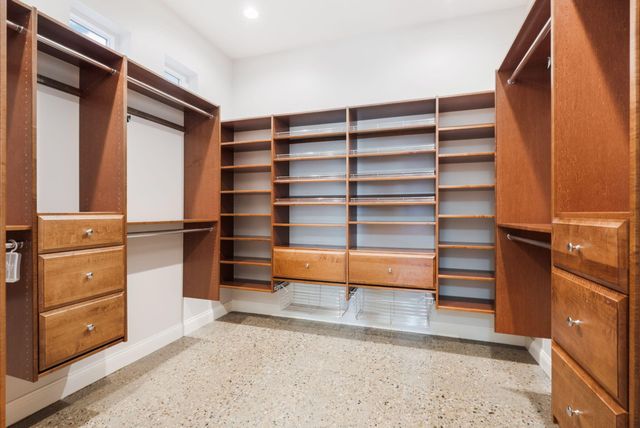 1011 C De Baca Lane, Bernalillo, NM 87004