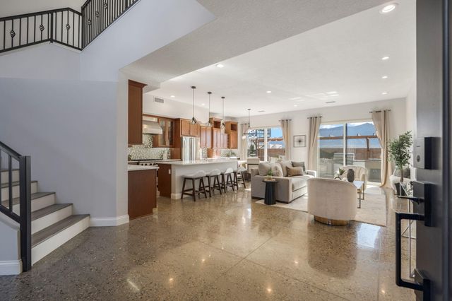 1011 C De Baca Lane, Bernalillo, NM 87004