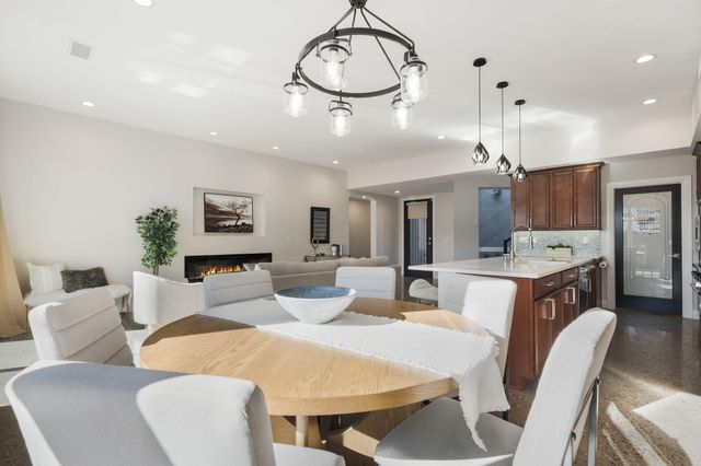 1011 C De Baca Lane, Bernalillo, NM 87004