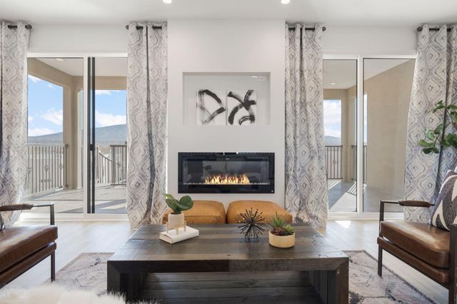 1011 C De Baca Lane, Bernalillo, NM 87004